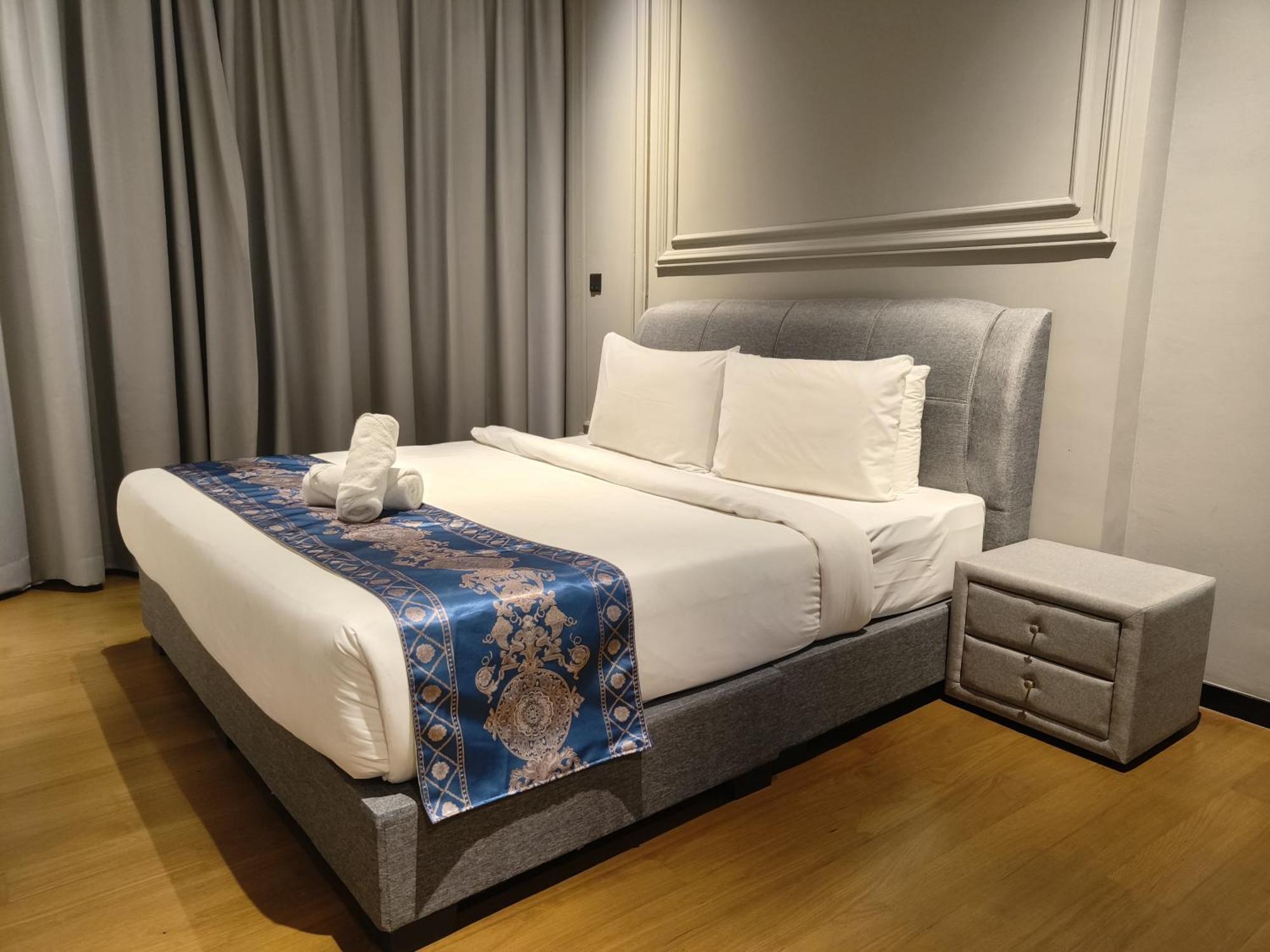 Astra At Opus Residences Kuala Lumpur Bagian luar foto