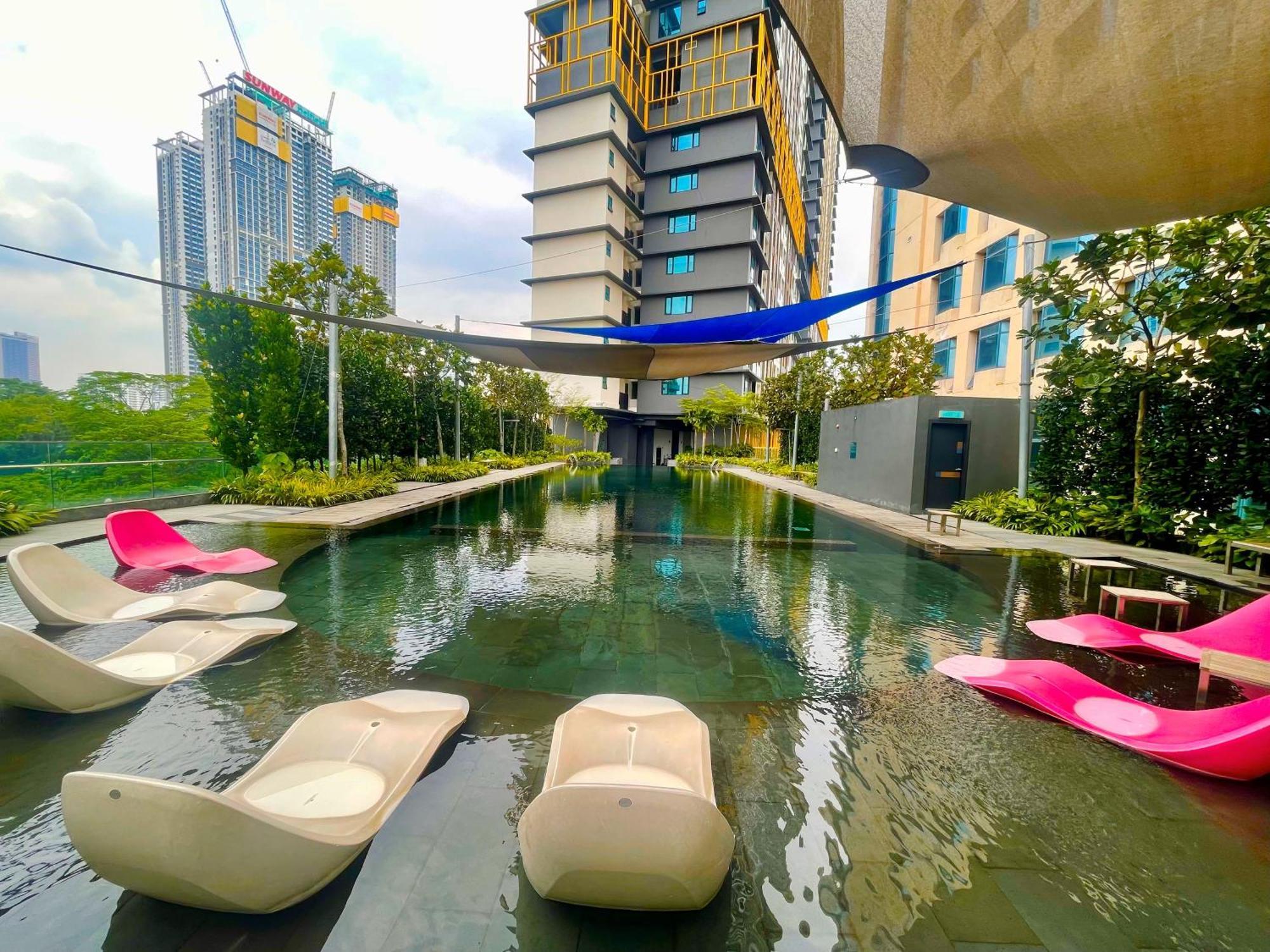 Astra At Opus Residences Kuala Lumpur Bagian luar foto