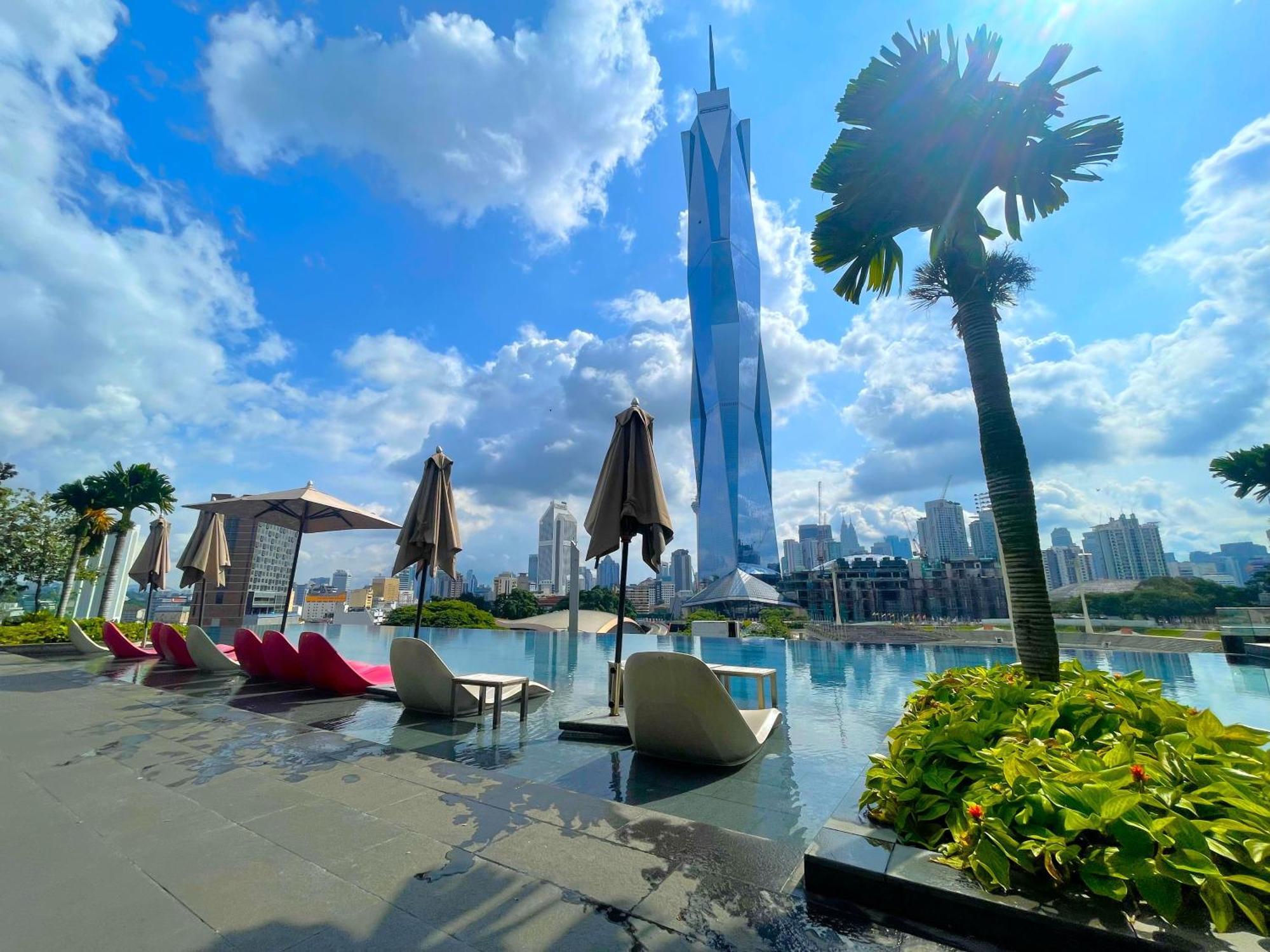 Astra At Opus Residences Kuala Lumpur Bagian luar foto